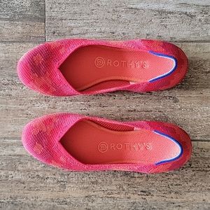 Rothy's Flat in Red Botanicamo Size 7
